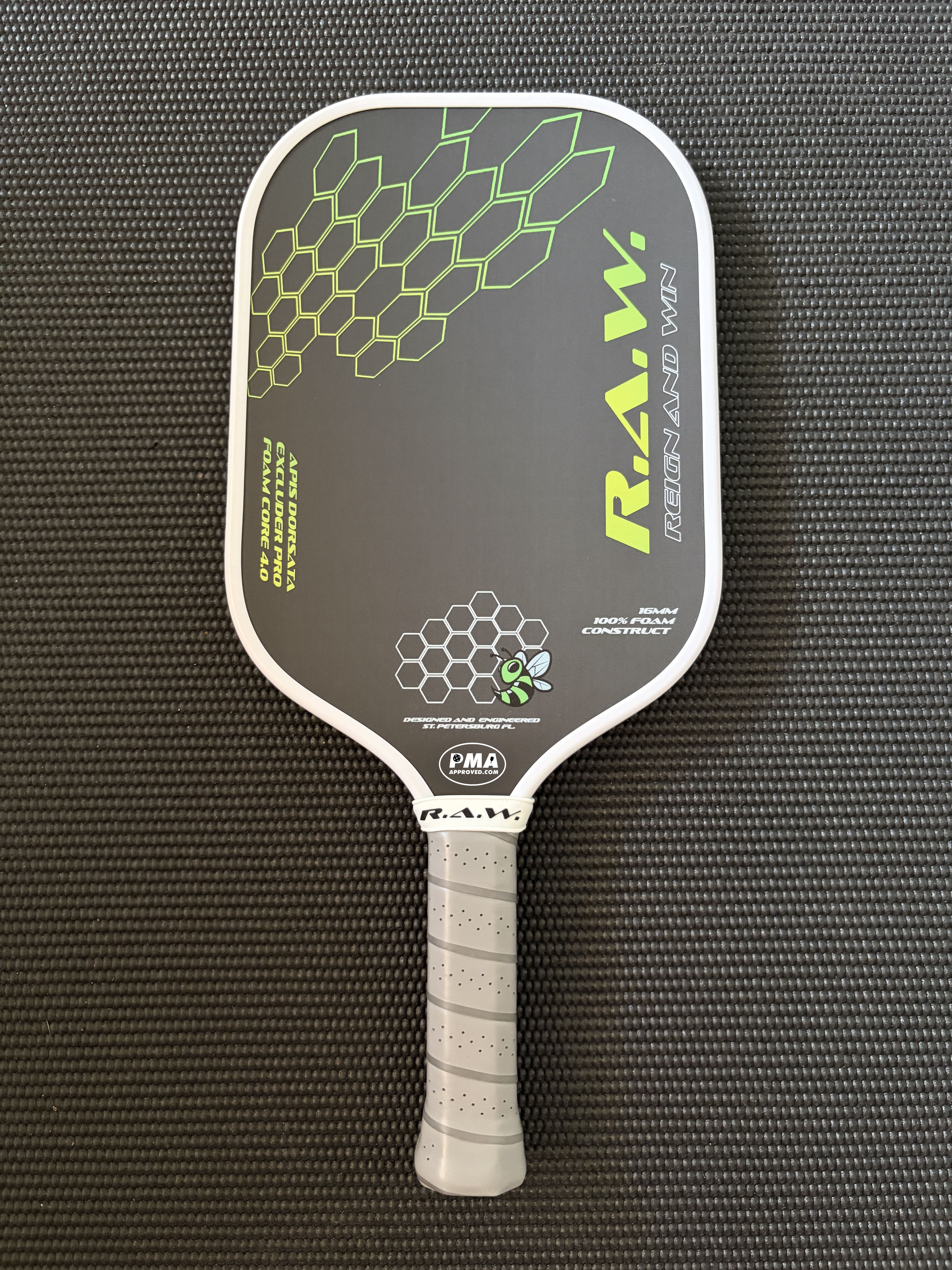 Apis Dorsata Excluder Pro Foam Core 4.0 *NEW* – Reign-And-Win