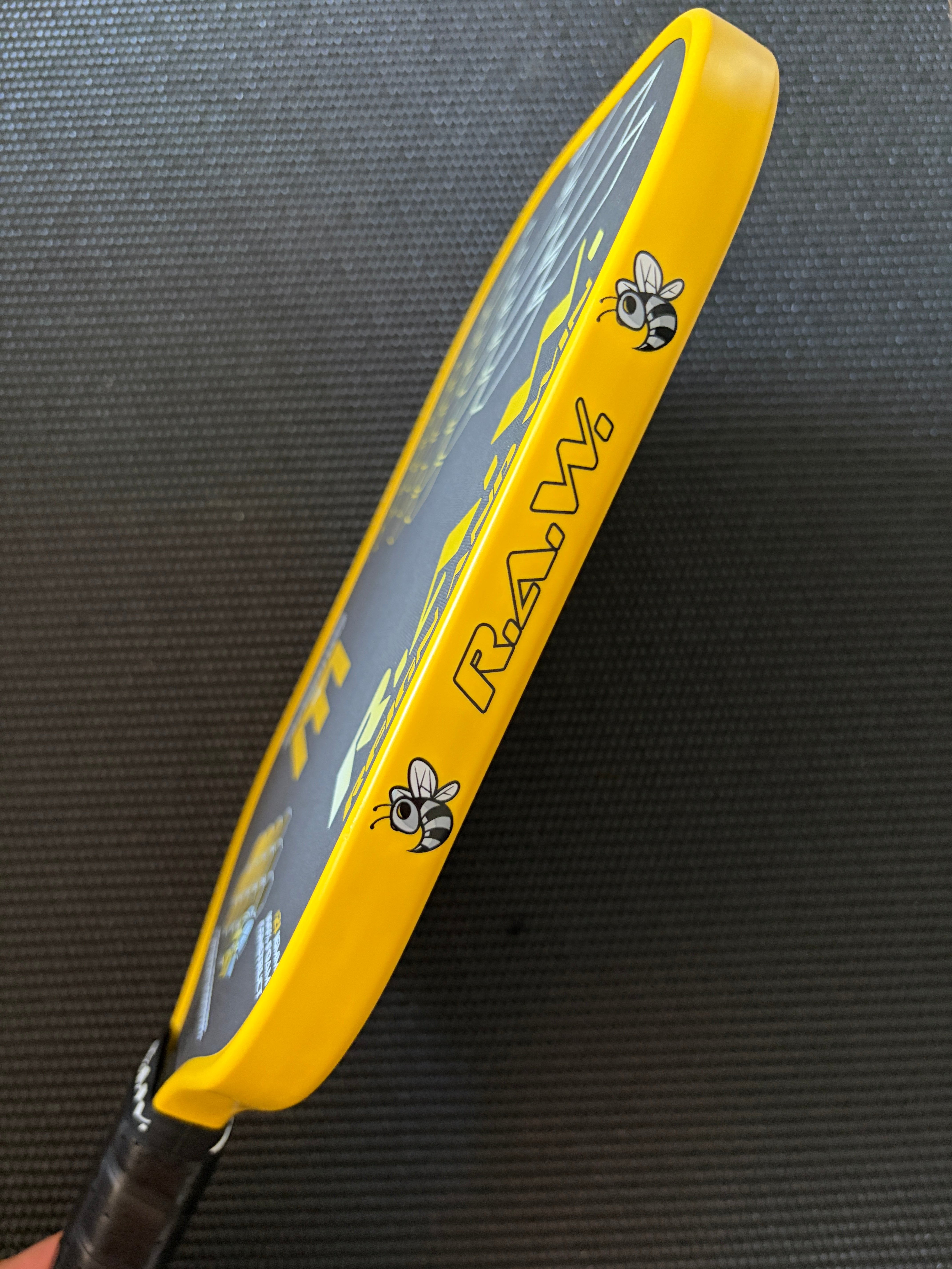 Apis Dorsata Excluder Pro Foam Core 4.0 *NEW* – Reign-And-Win